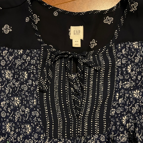 Cute boho shirt from the GAP - Picture 6 of 7